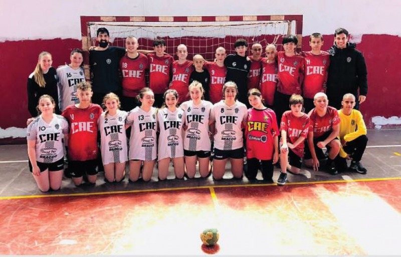 Podio para Estudiantes en el Provincial de Menores de handball